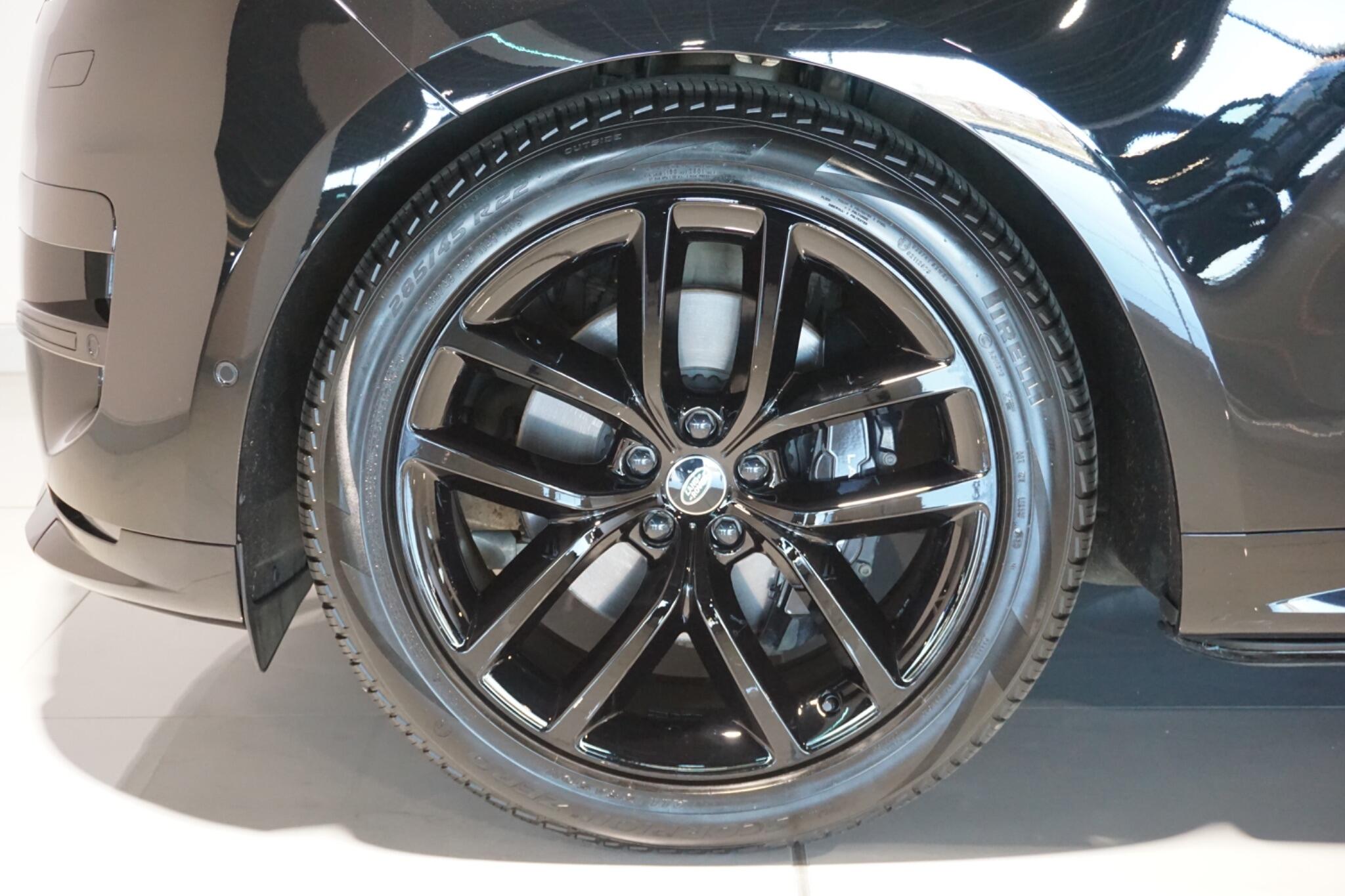 Land Rover Range Rover Sport 3.0 D300 MHEV Dynamic SE SUV 5dr Diesel Auto 4WD Euro 6 (s/s) (300 ps)